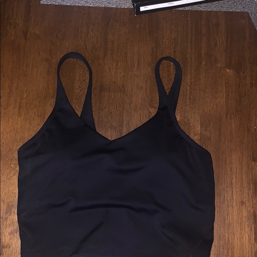 workout top never been worn